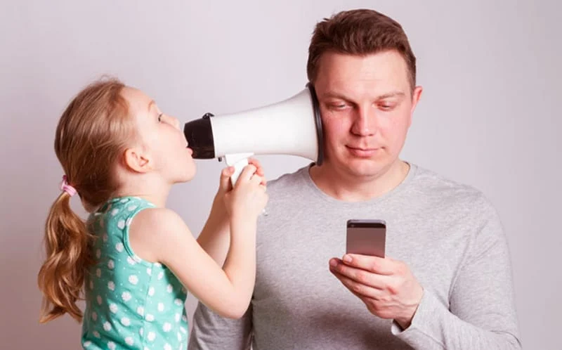 The Impact of Parents’ Phone Use on Children